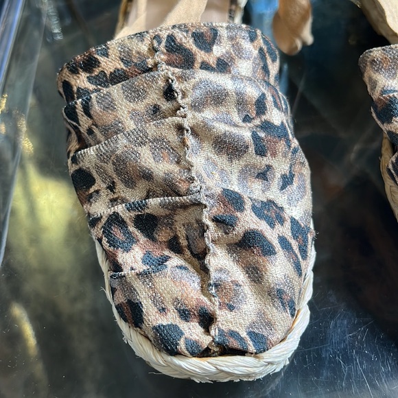 Stuart weitzman shoes - Picture 2 of 6